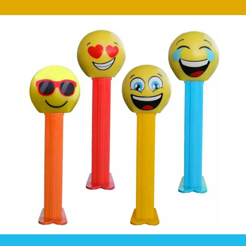 Sifflets à main avec smiley - 3 pièces par 1,25 €